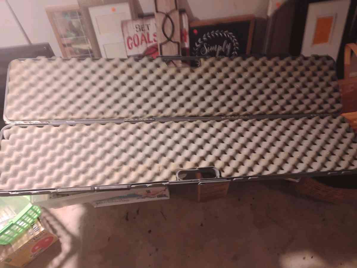 RIFLE CASE - Spring Hill, Florida - FleaMarketBay