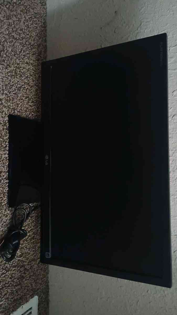 LG TV - Conroe, Texas