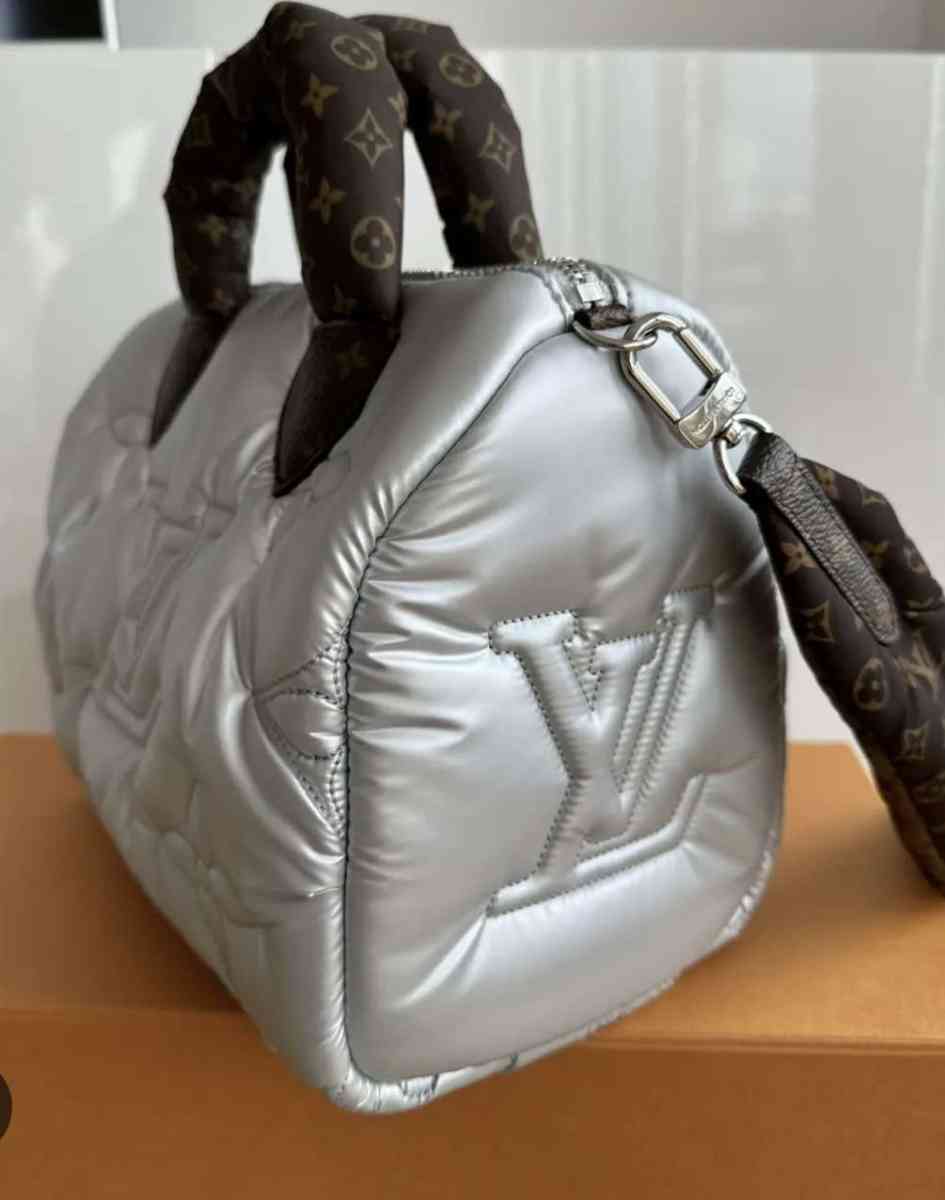 Louis Vuitton AUTHENTIC Speedy Bandoulire 25 - Parker, Colorado - FleaMarketBay