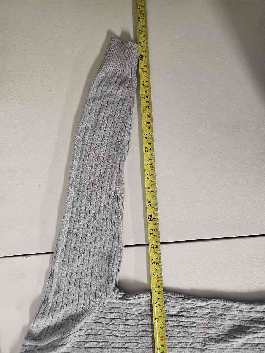 kim rodgers sweater - Lubbock, Texas - FleaMarketBay