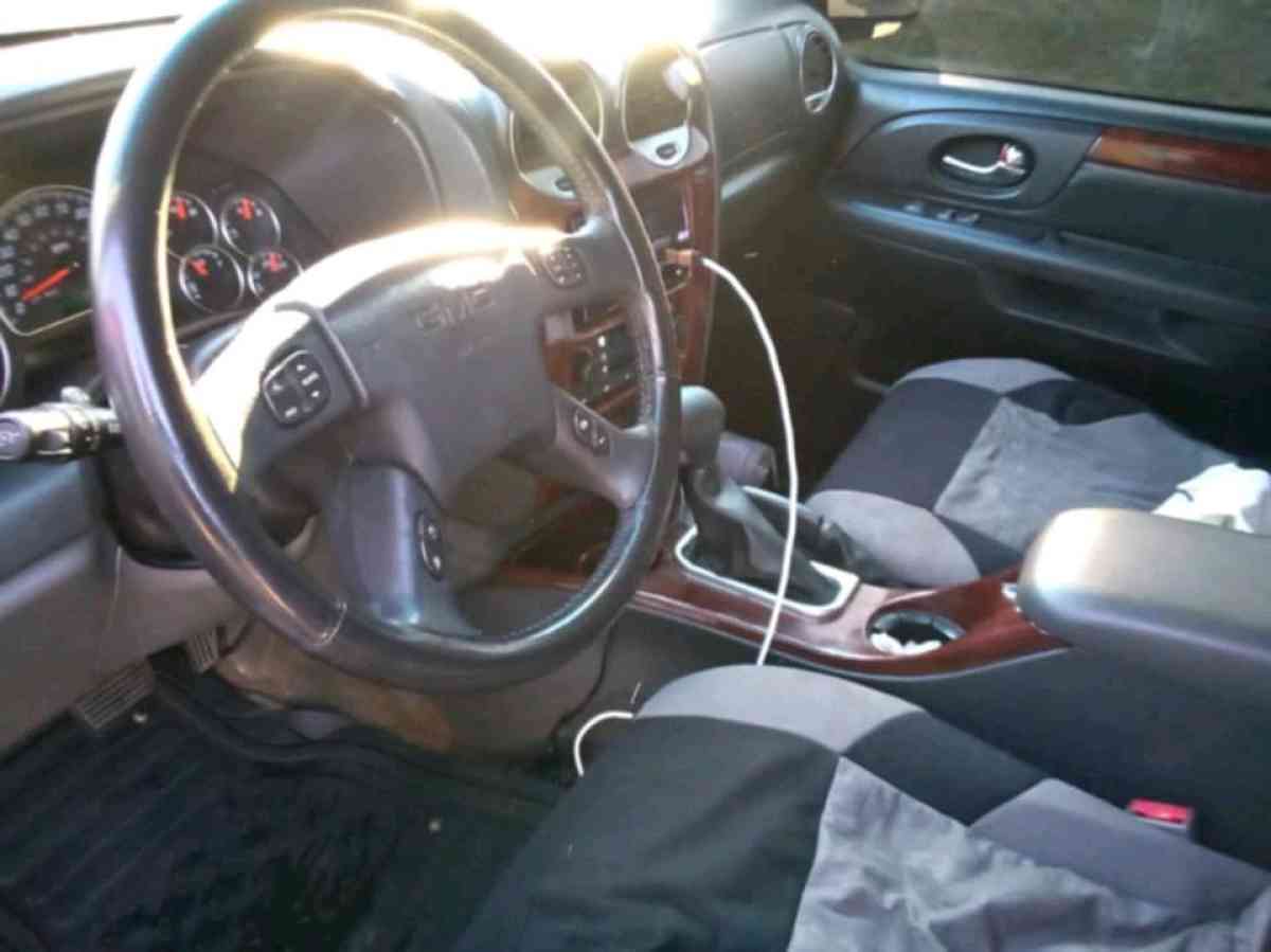 2005 GMC Envoy - Indianapolis, Indiana - FleaMarketBay