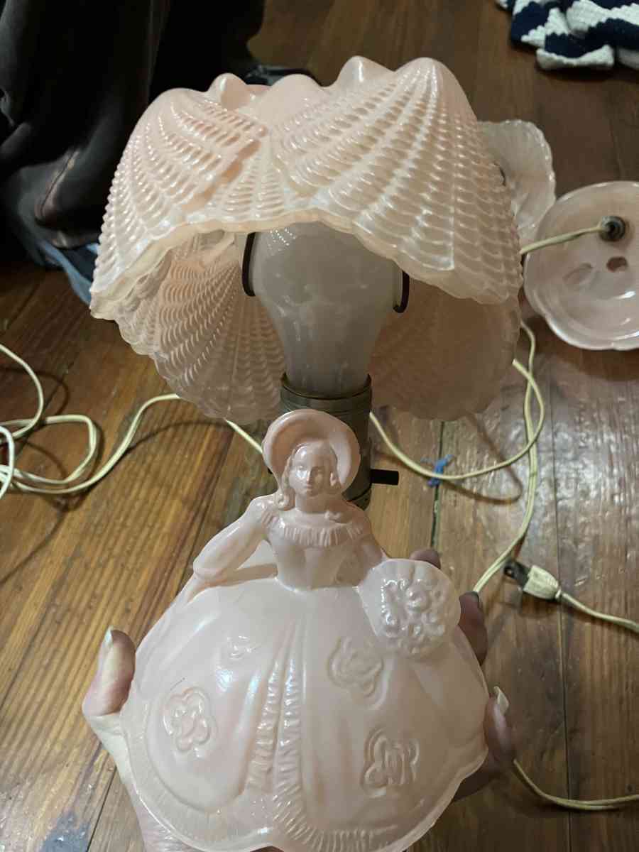 vintage boudoir lamps - Steele, Alabama - FleaMarketBay