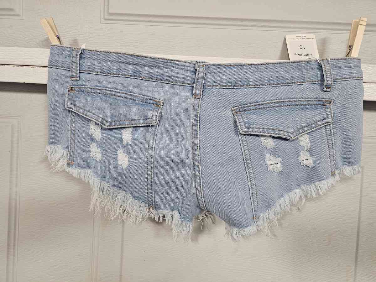womens shorts - Lubbock, Texas - FleaMarketBay