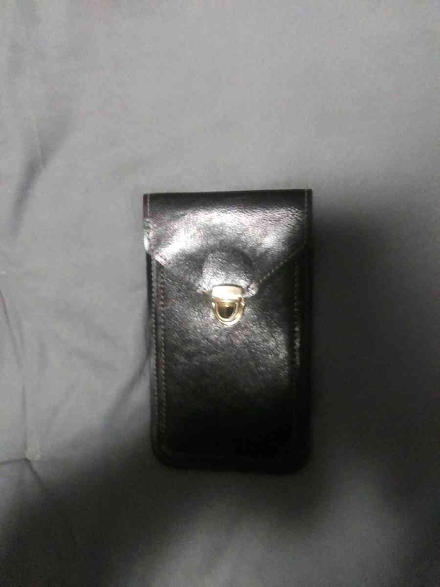 leather cellphone holder brand new - South San Francisco, California
