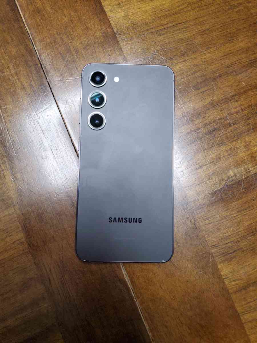 samsung s23 with tiktok and capcut installed - Nampa, Idaho - FleaMarketBay