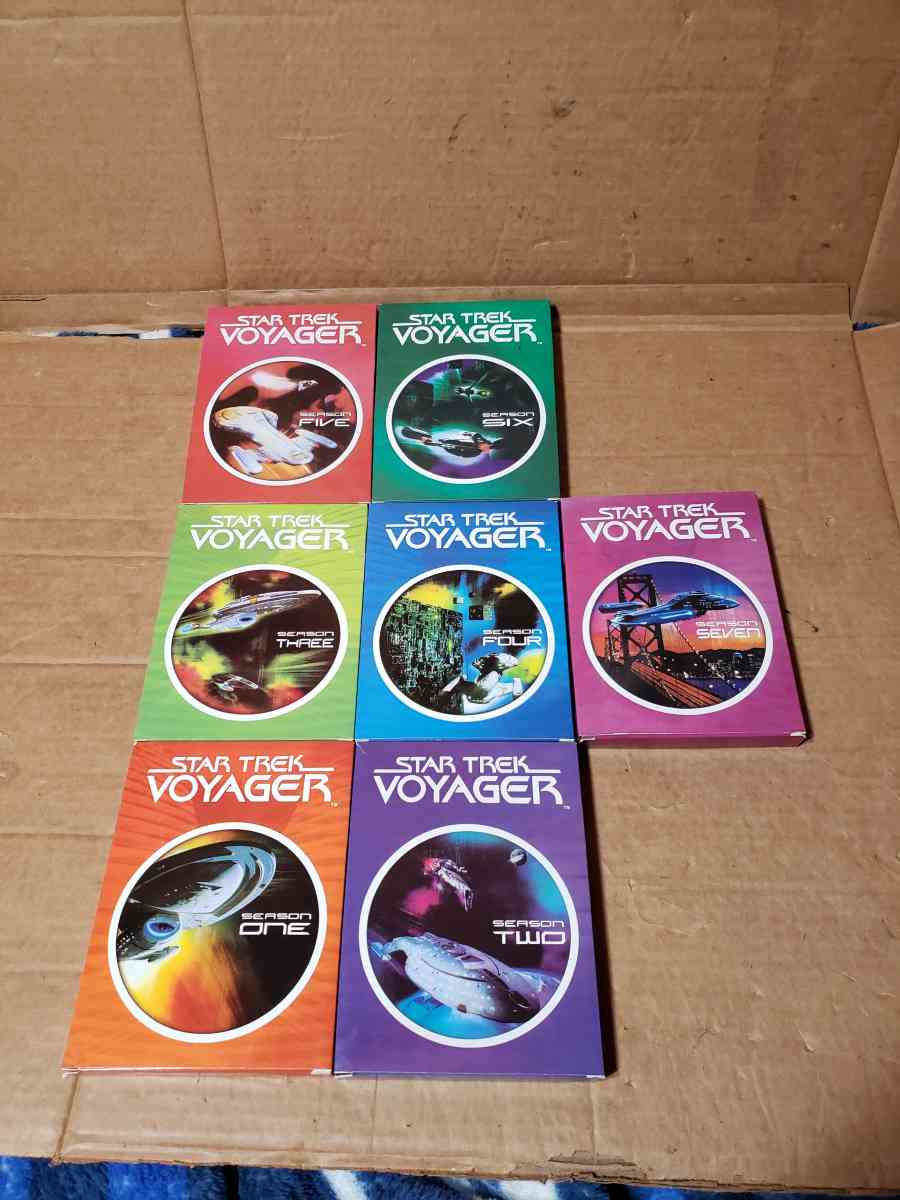 Star Trek Voyager  Full Series Seasons 1 7 Disc DVD Set New - San Antonio, Texas