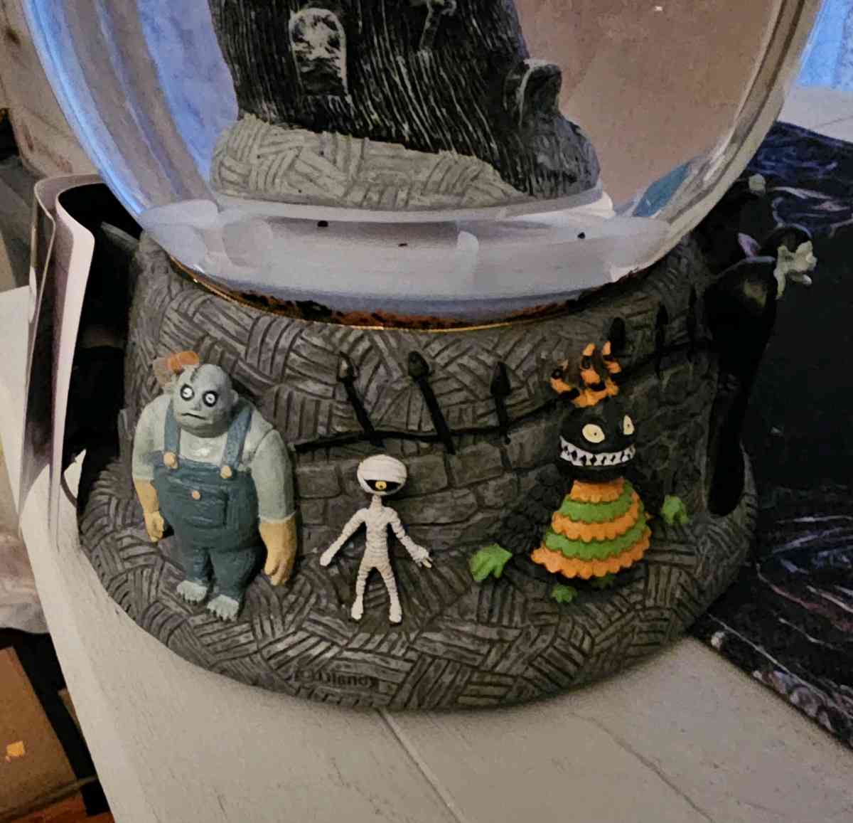 xxl water globe - Peachtree City, Georgia - FleaMarketBay