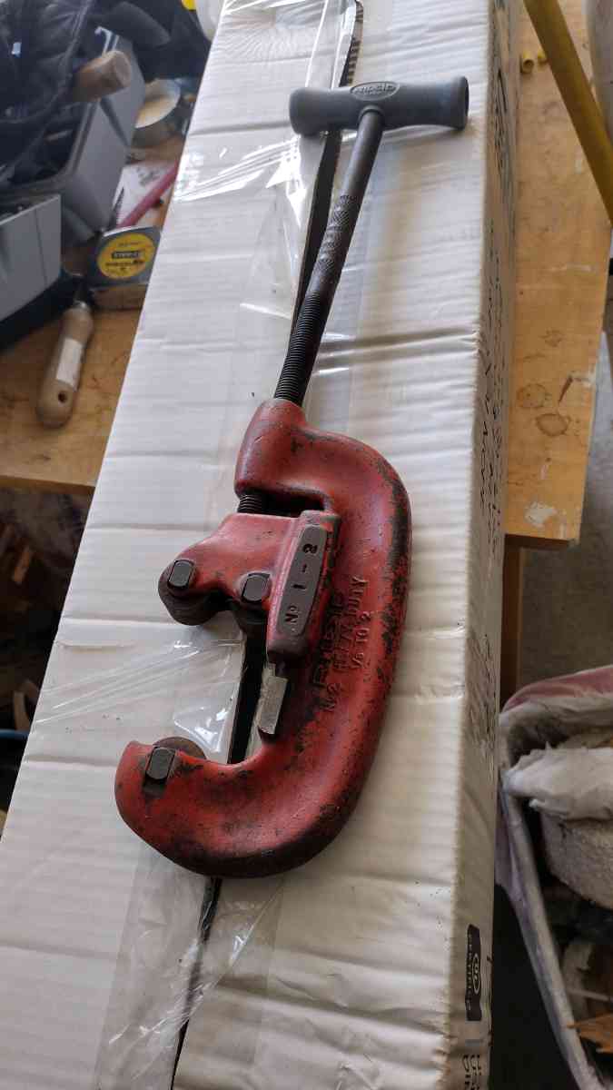 Pipe cutter - North Smithfield, Rhode Island - FleaMarketBay