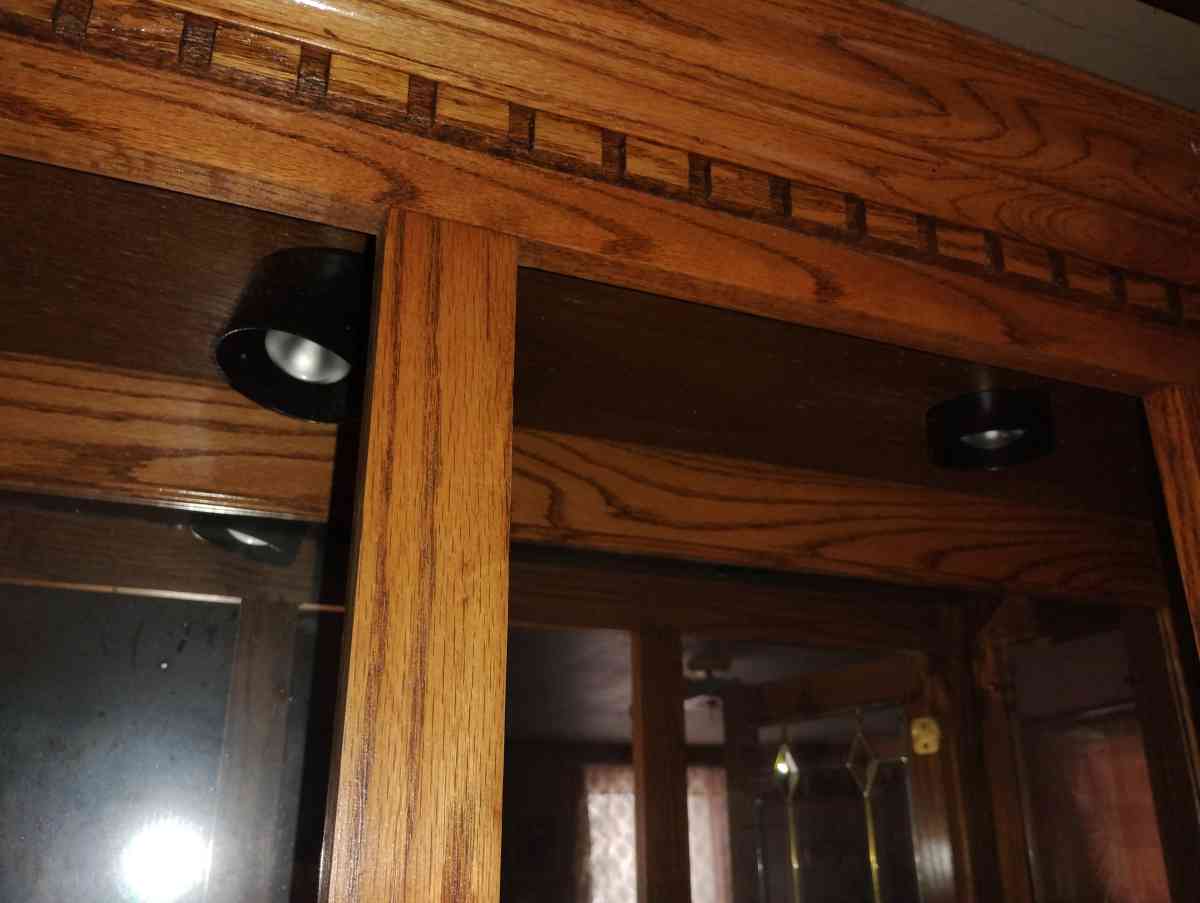 Amish china hutch - Brook Park, Minnesota - FleaMarketBay