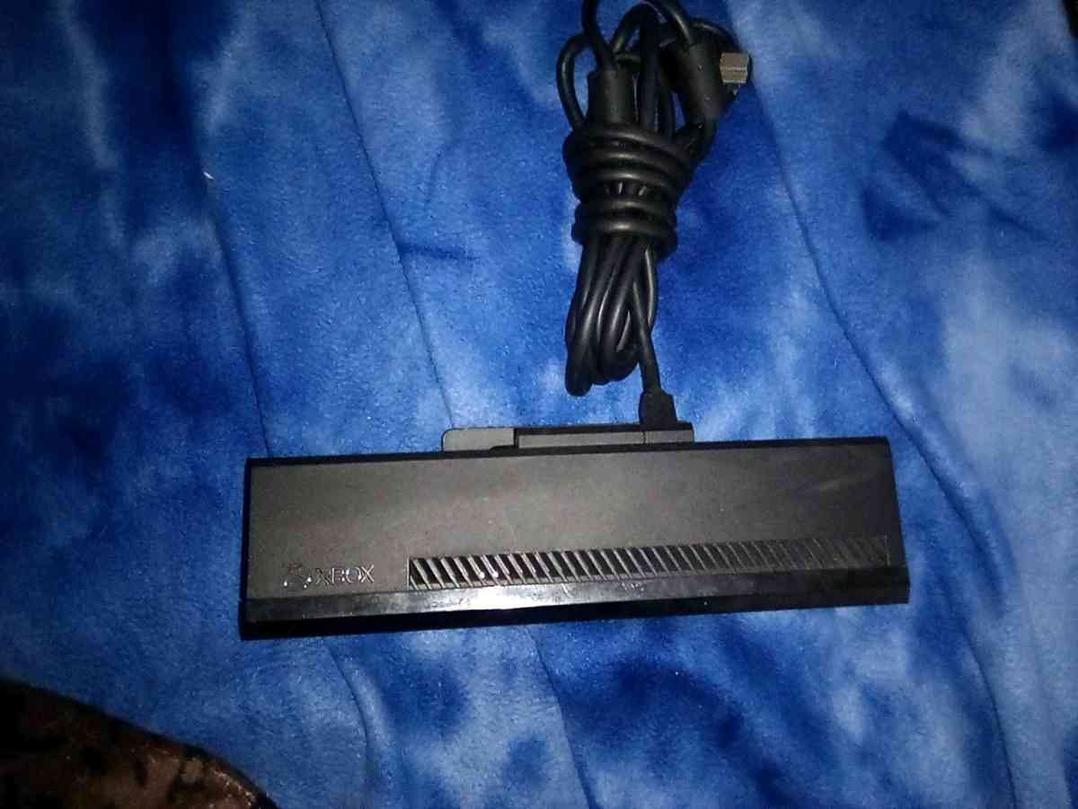 Xbox Kinect Sensor - Sacramento, California - FleaMarketBay