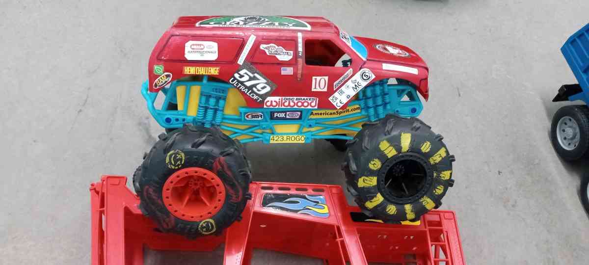 the monster truckings - Atherton, California - FleaMarketBay