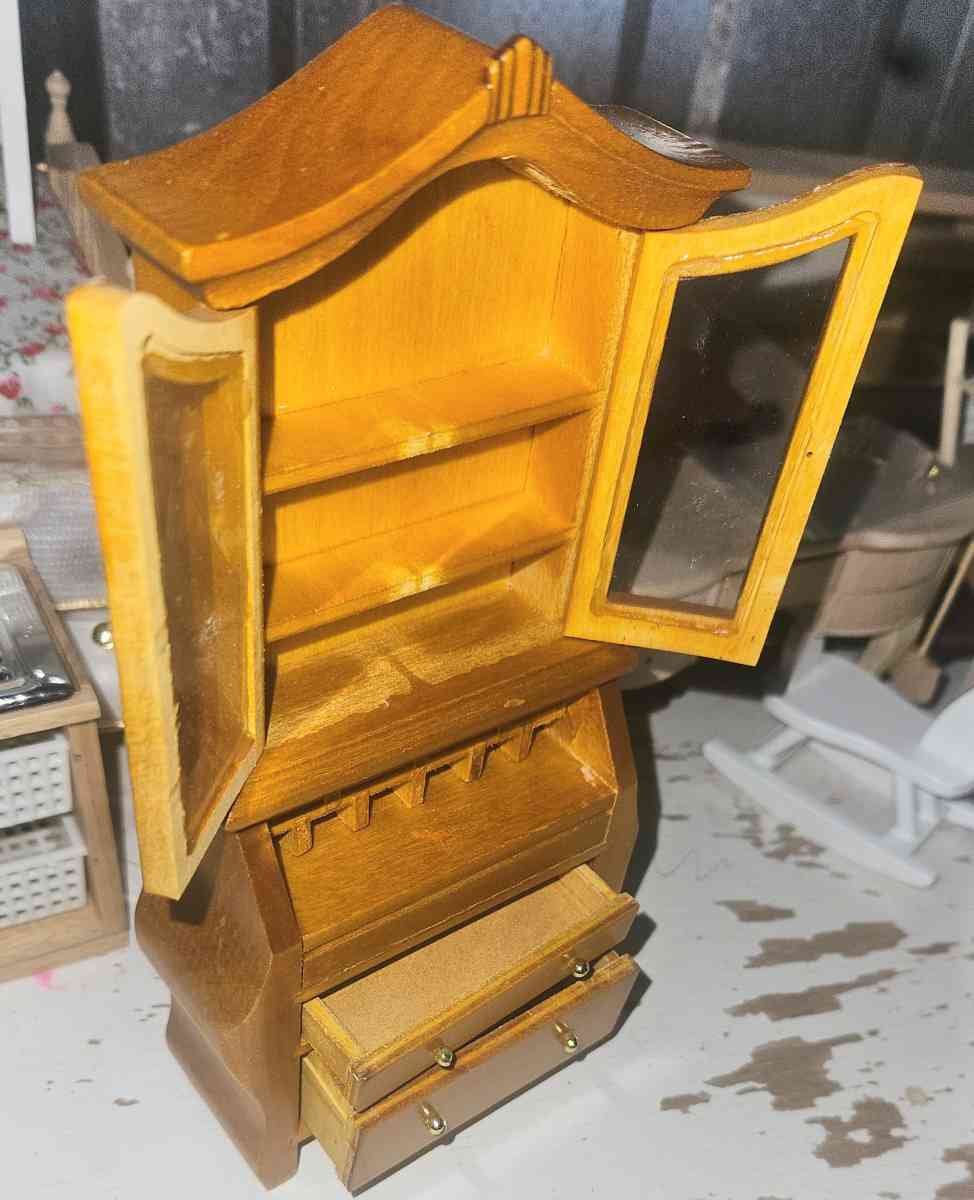 Dollhouse Furnitings NEW - Rochester, New Hampshire - FleaMarketBay