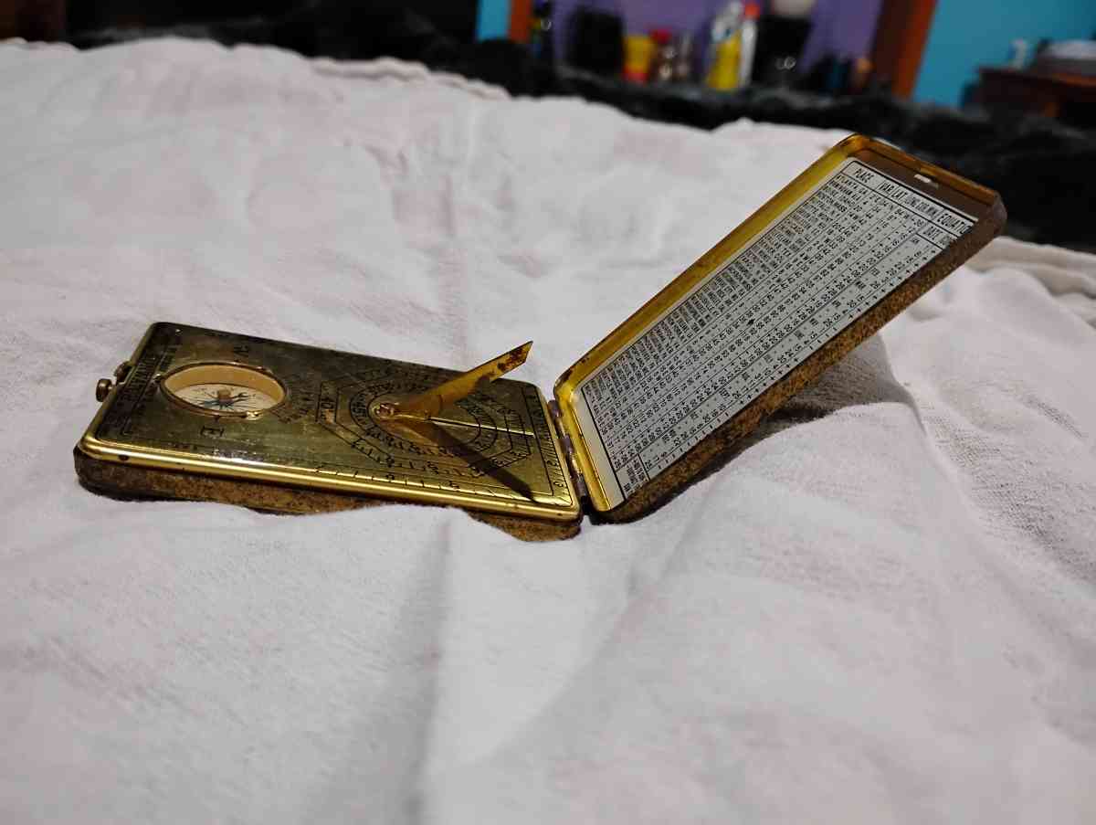 1920s Sun watch - Tripoli, Iowa - FleaMarketBay