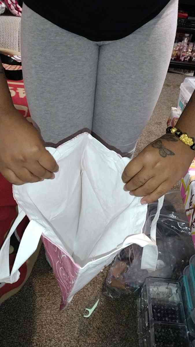 tote bags - San Joaquin, California - FleaMarketBay