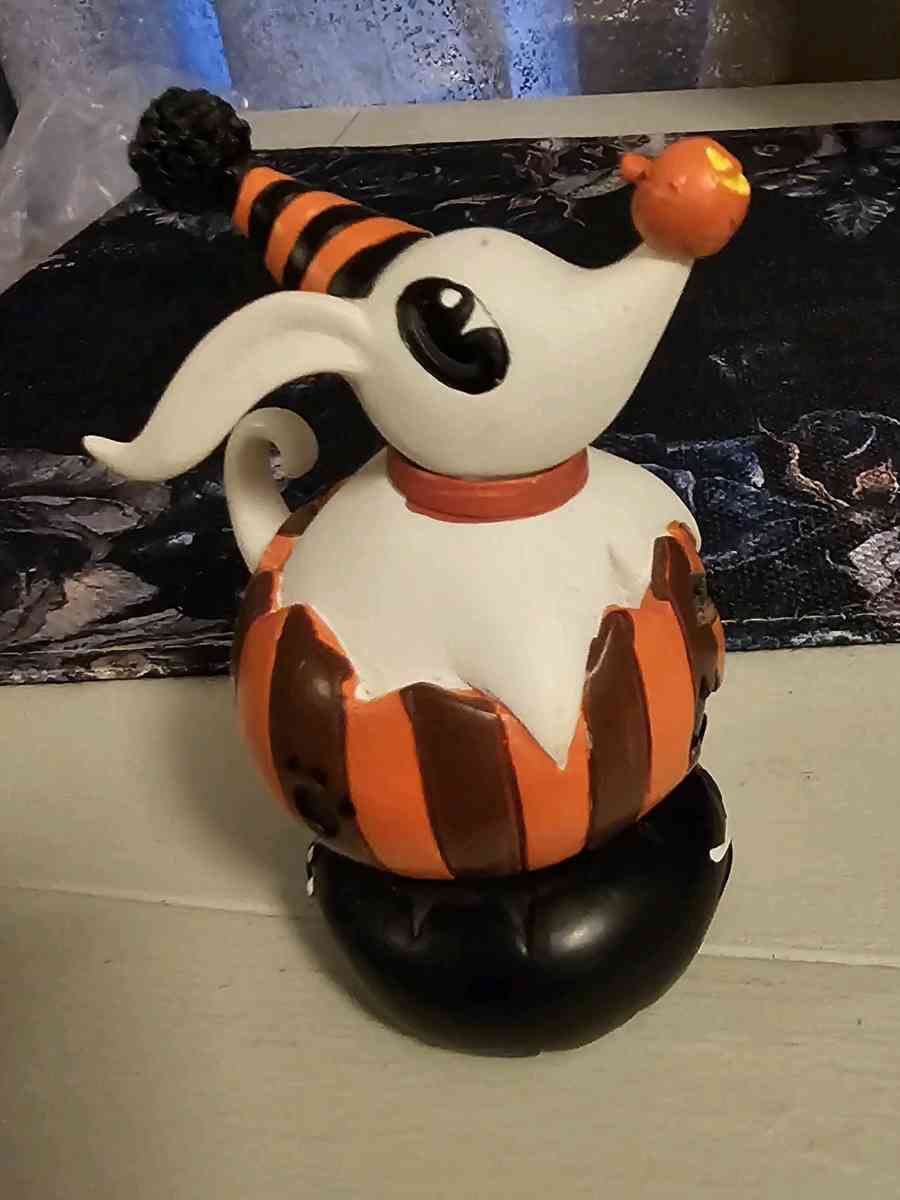 Miss Mindy Disney Nightmare Before Christmas Zero Figurine - Peachtree City, Georgia - FleaMarketBay