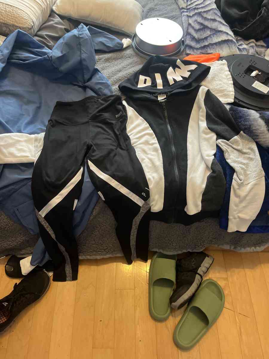 Victorias Secret set - Sacramento, California