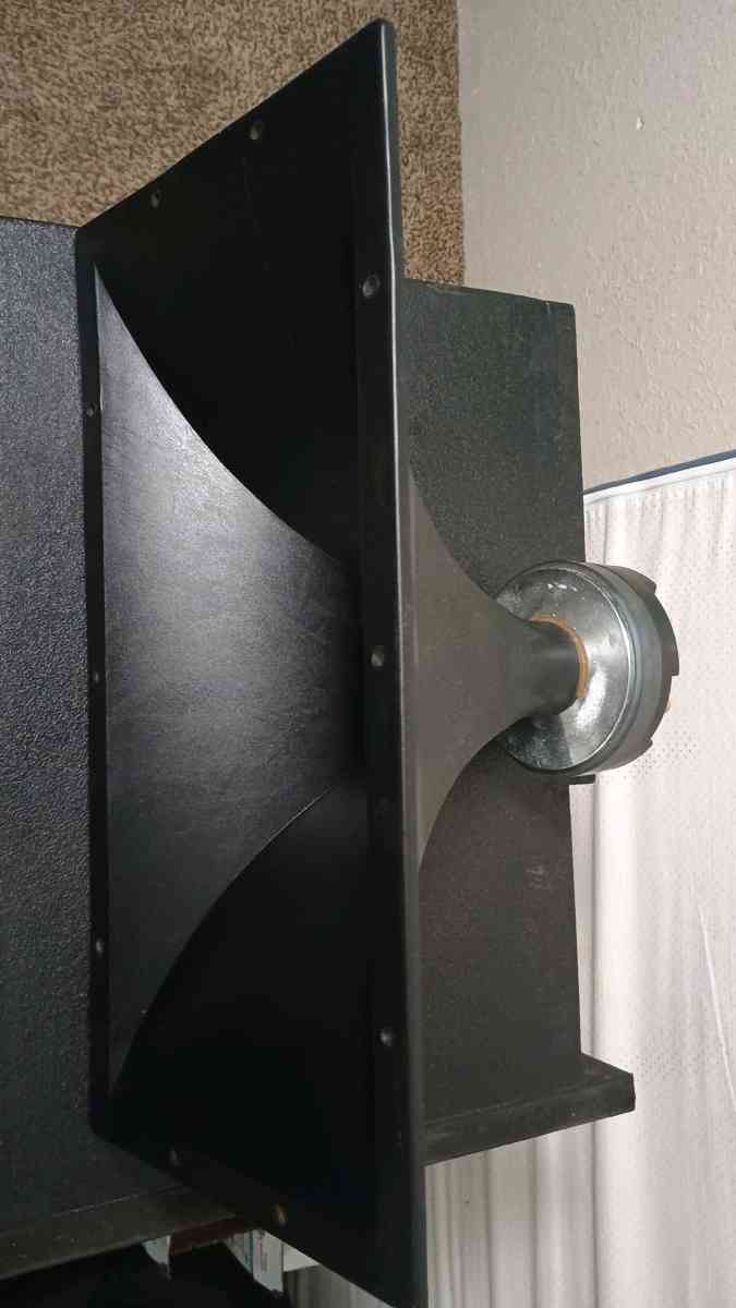 horn tweeter - Conroe, Texas - FleaMarketBay