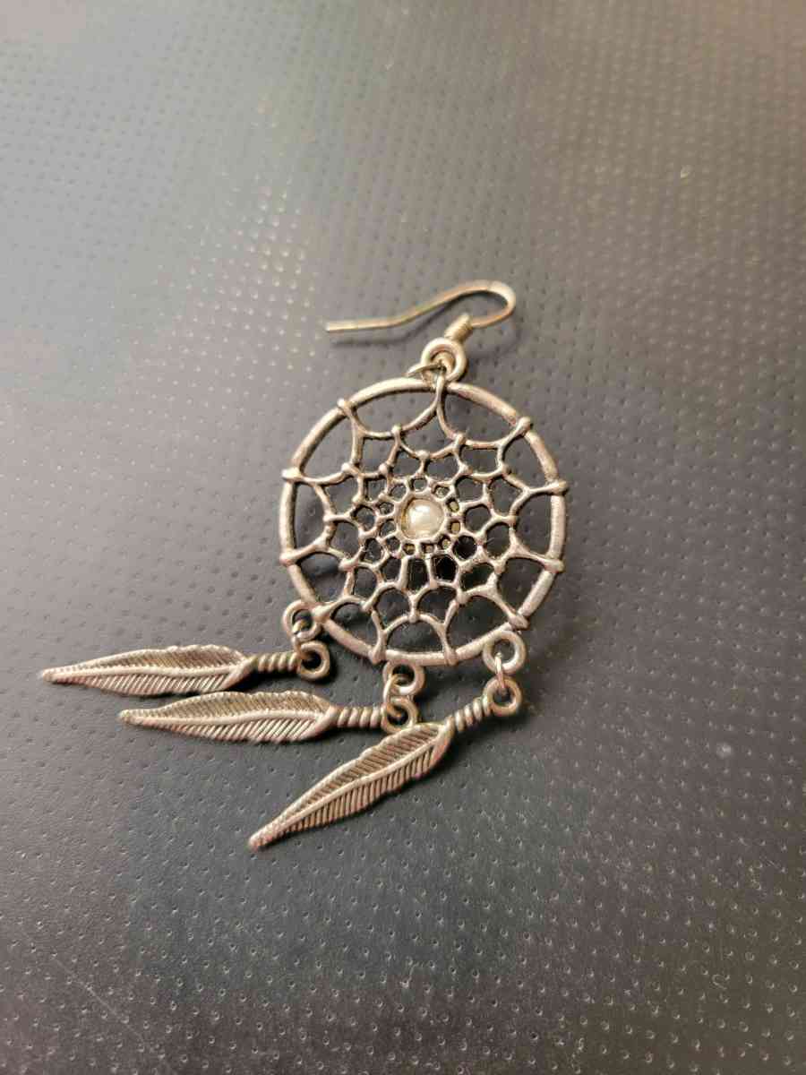 dreamcatcher earrings silver - Norman, Oklahoma - FleaMarketBay
