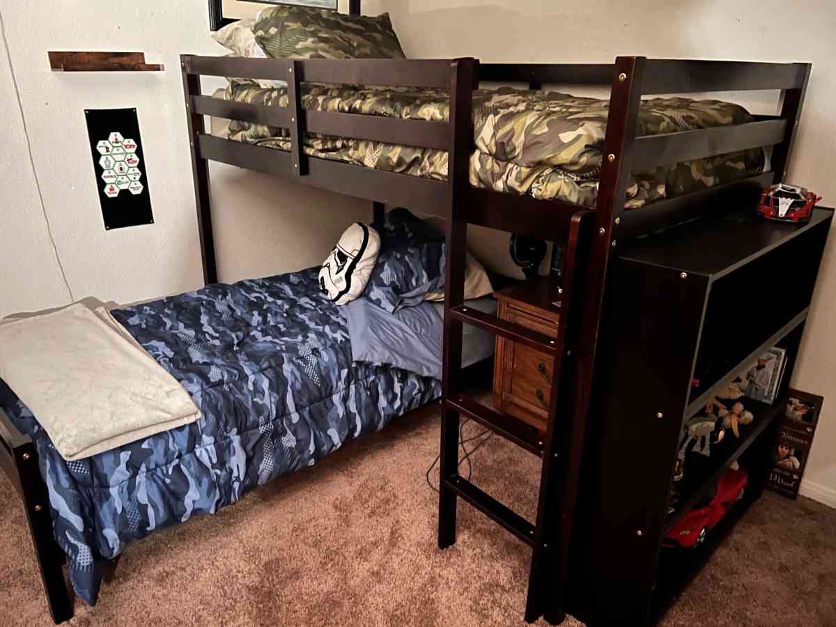 bunk beds mattress and bedding - Las Vegas, Nevada - FleaMarketBay