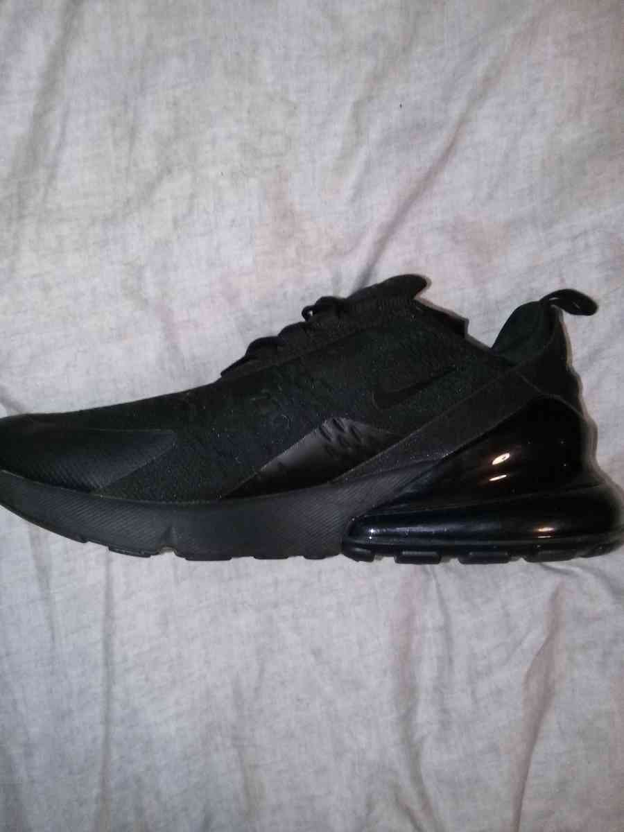 Nike Air Max triple black 270 shoes - Paragould, Arkansas - FleaMarketBay