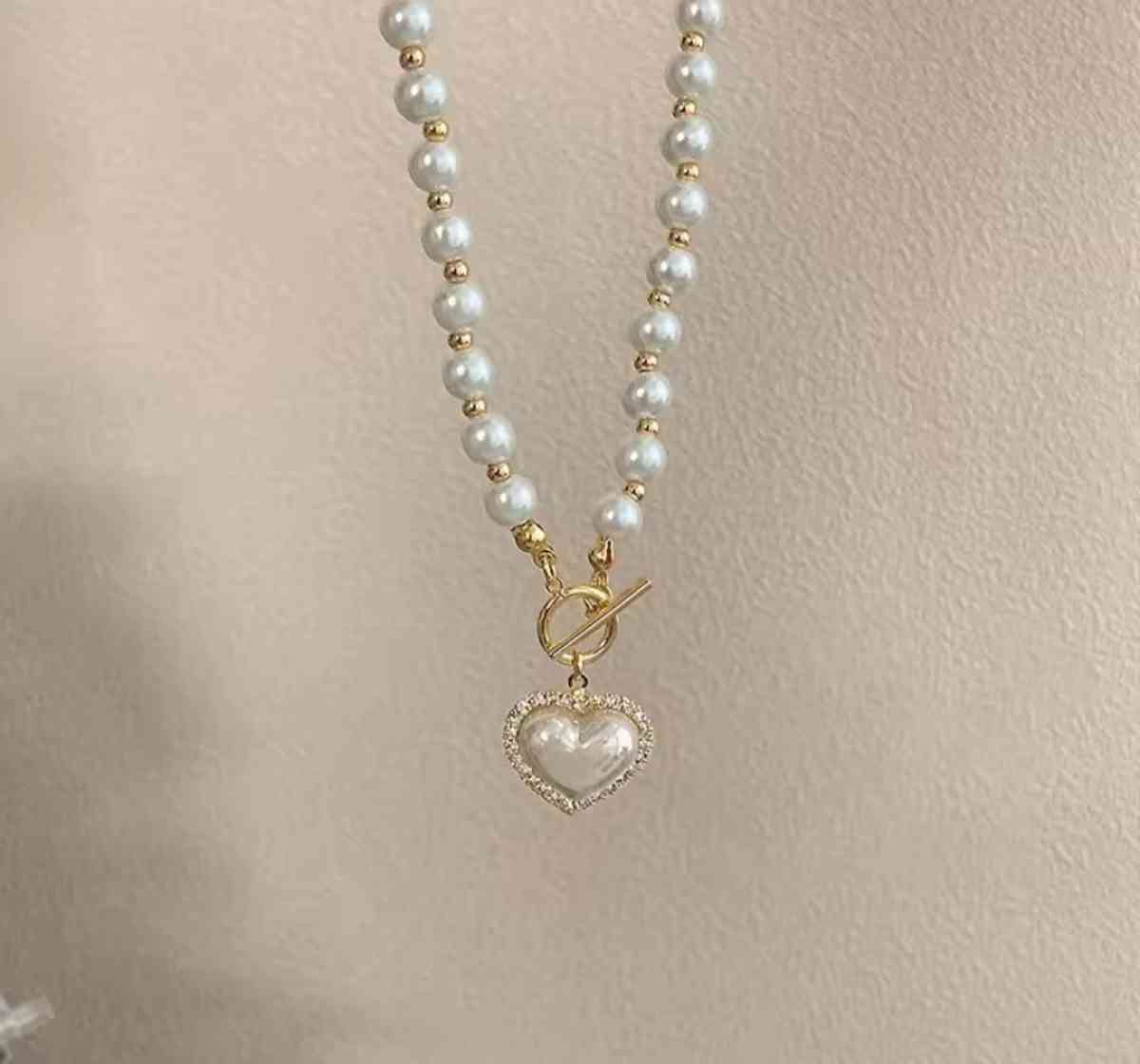 Pearl Heart Necklace - Minneapolis, Minnesota - FleaMarketBay