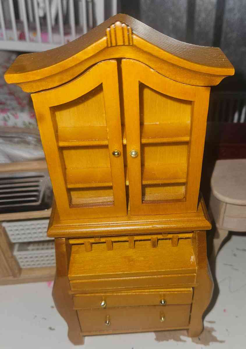 Dollhouse Furnitings NEW - Rochester, New Hampshire - FleaMarketBay