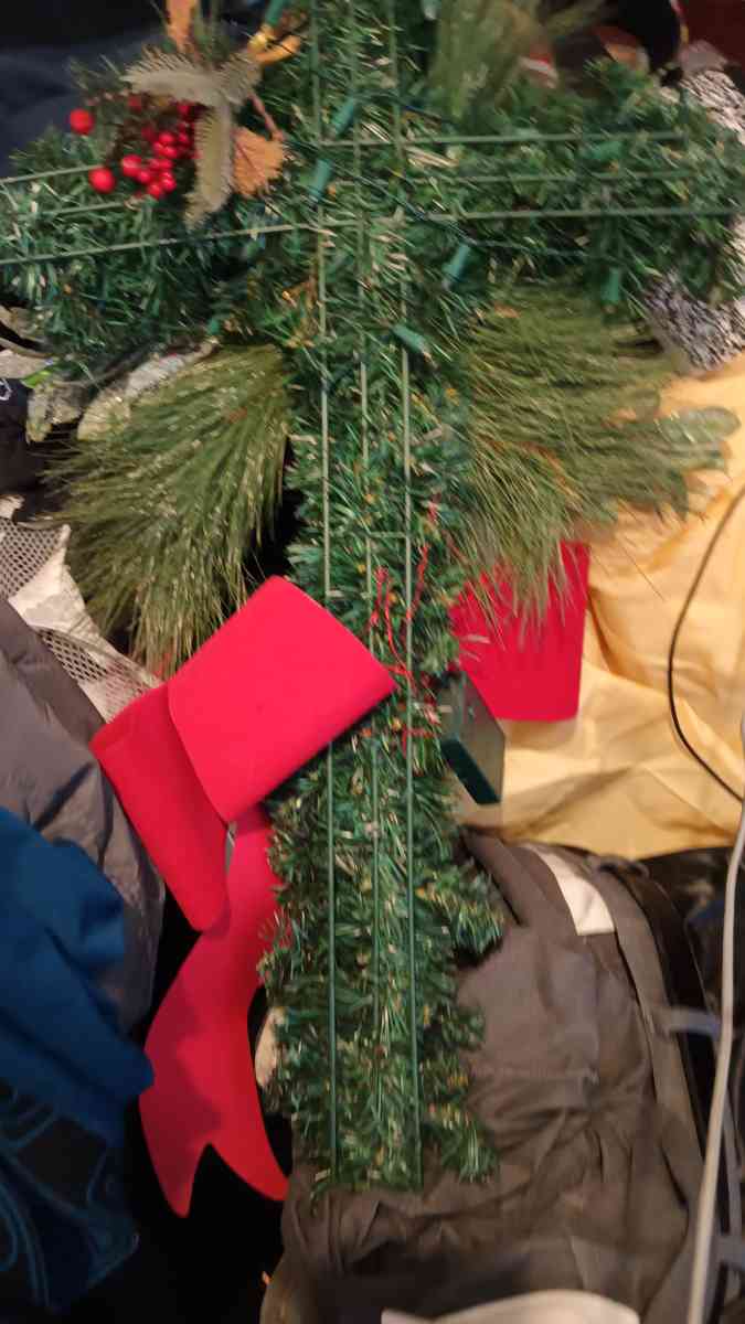 adornos navideo x 25 semi nuevo - California City, California - FleaMarketBay