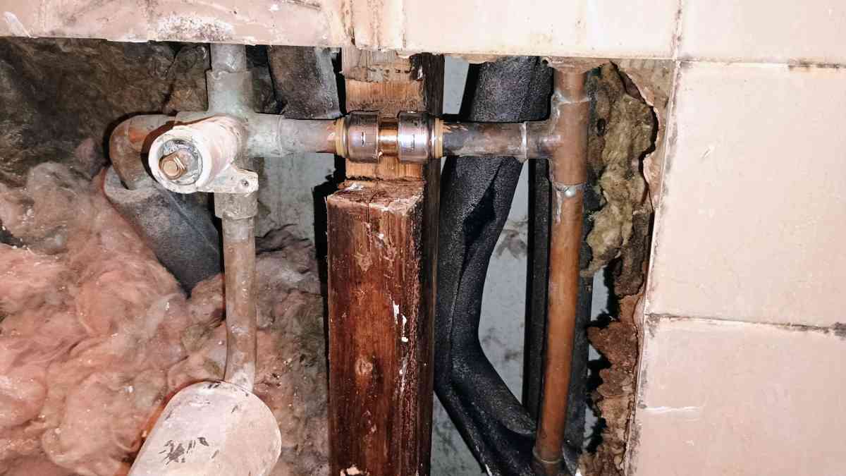 plumbing help - San Antonio, Texas - FleaMarketBay