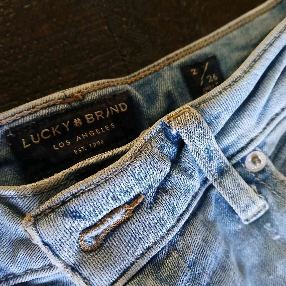 Lucky Brand Low Rise Skinny Lolita Jeans for Women Size 2 - Indianapolis, Indiana - FleaMarketBay