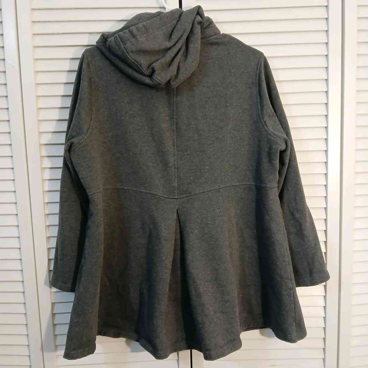 Torrid Charcoal Hooded Knit Button Up Jacket for Women Size1 - Indianapolis, Indiana - FleaMarketBay