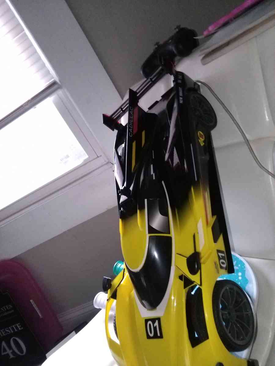 toy remote car - Cincinnati, Ohio - FleaMarketBay