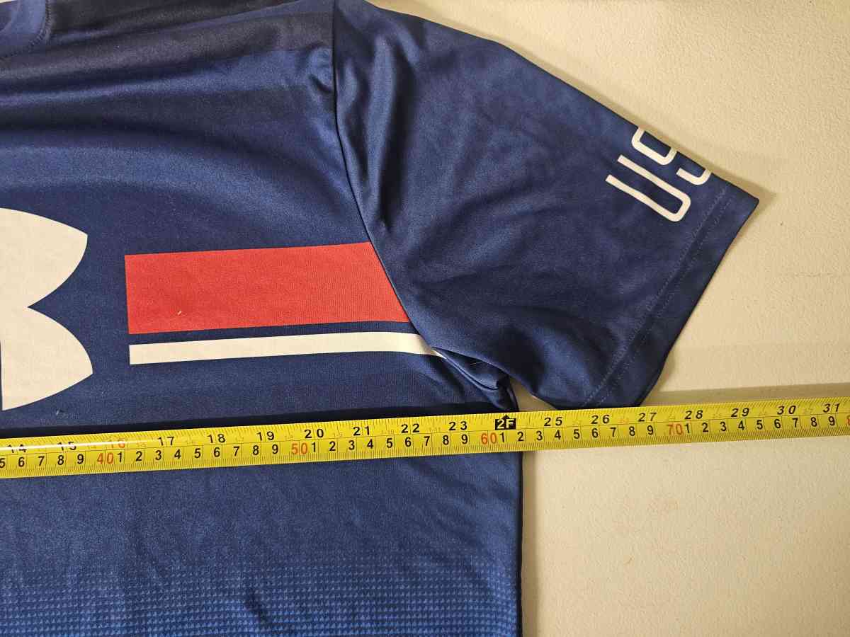 under Armour shirt - Lubbock, Texas