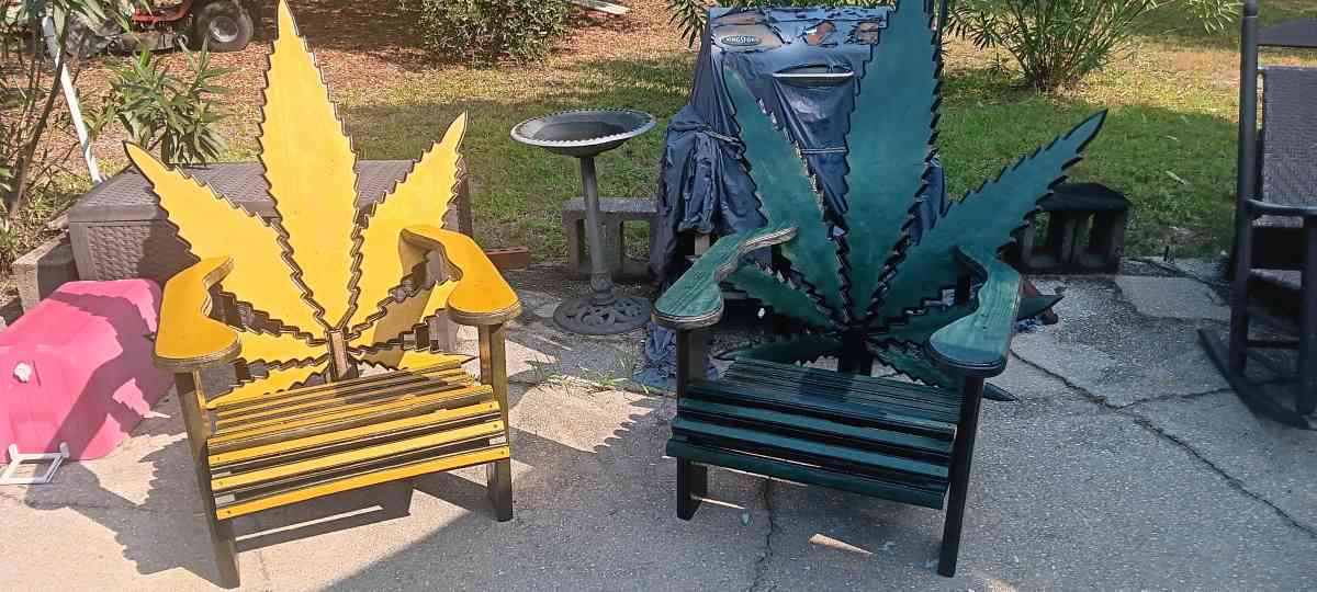 Adirondack chairs - Navarre, Florida - FleaMarketBay