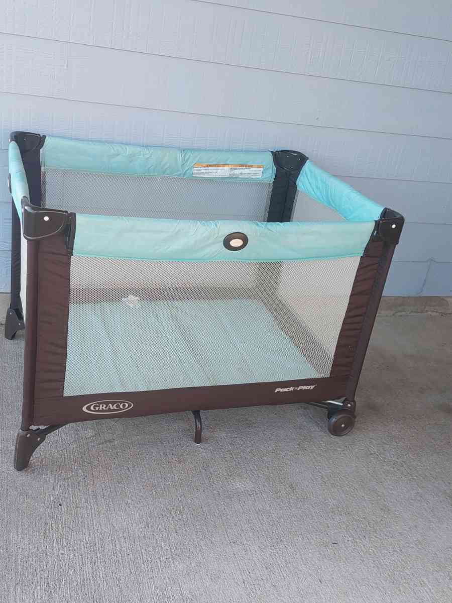 Graco pack N play - Austin, Texas