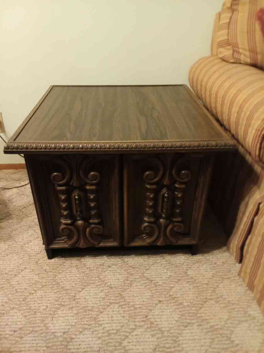End Table - Demopolis, Alabama