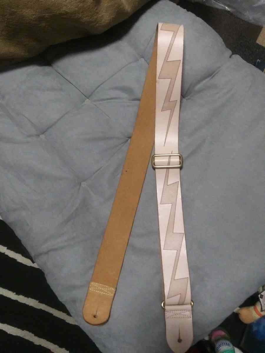 Lighting bolt leather guitar strap - South San Francisco, California - FleaMarketBay