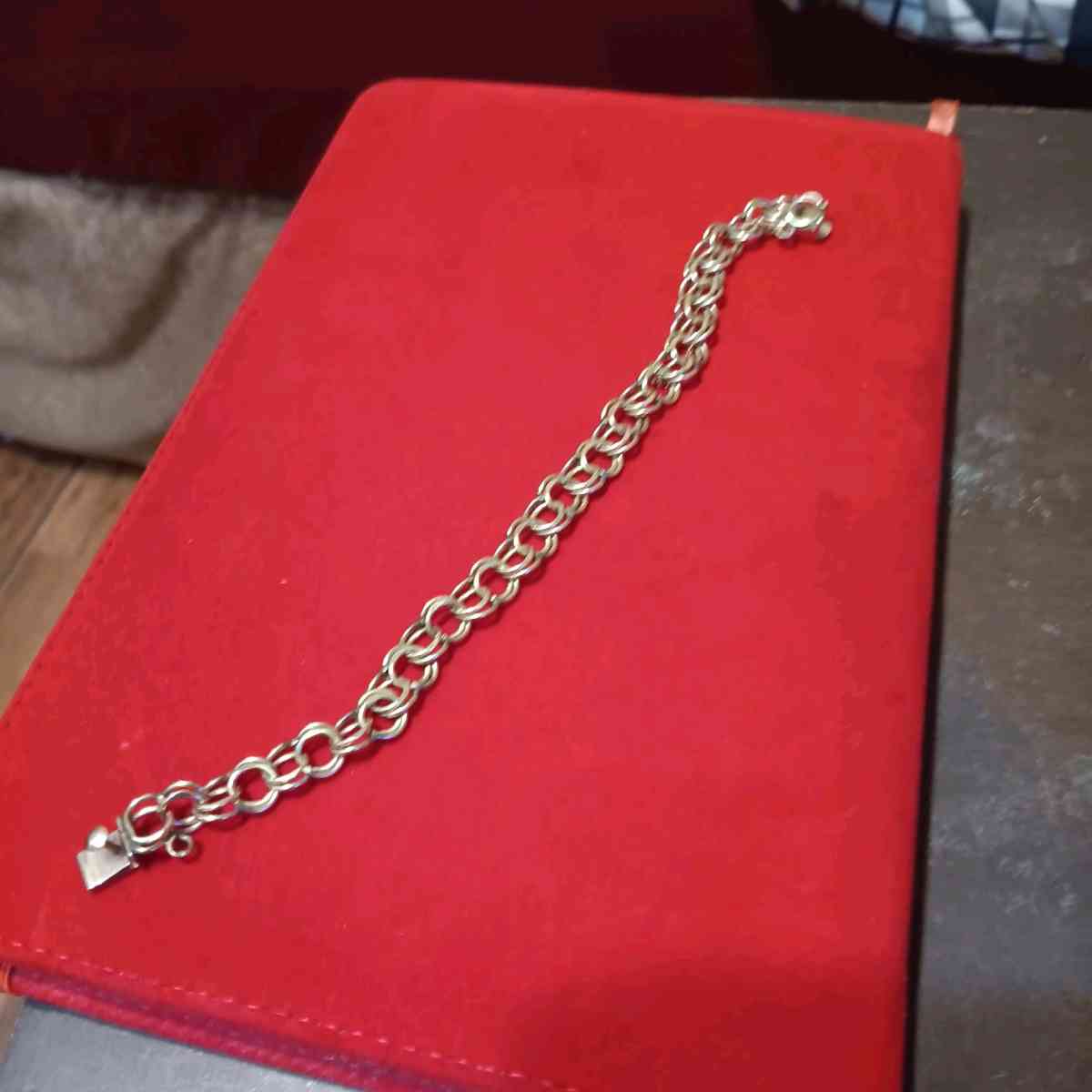 10k gold bracelet - Abilene, Texas - FleaMarketBay