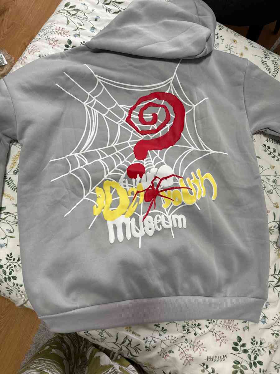 Y2K hoodie - Stockbridge, Georgia - FleaMarketBay