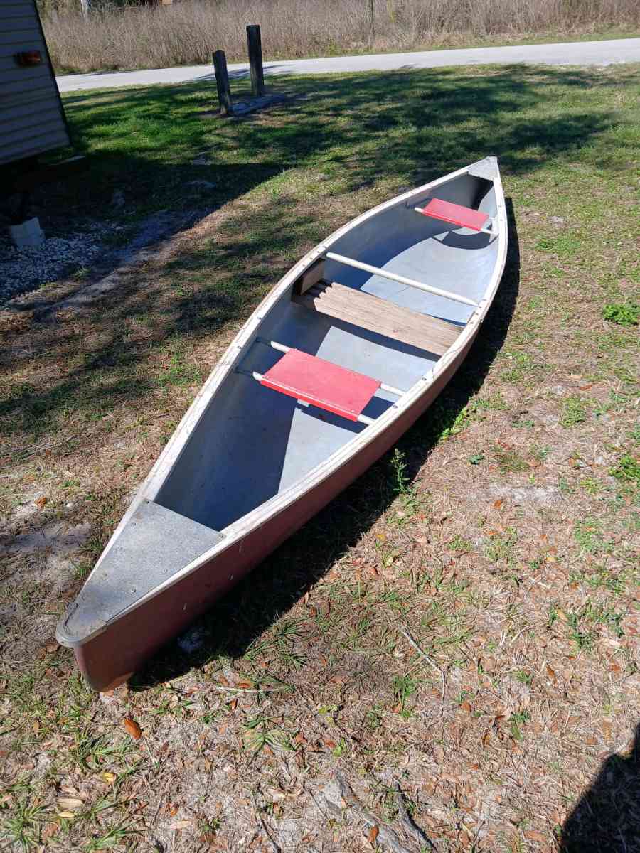17 foot mohawk canoe - Hernando, Florida - FleaMarketBay