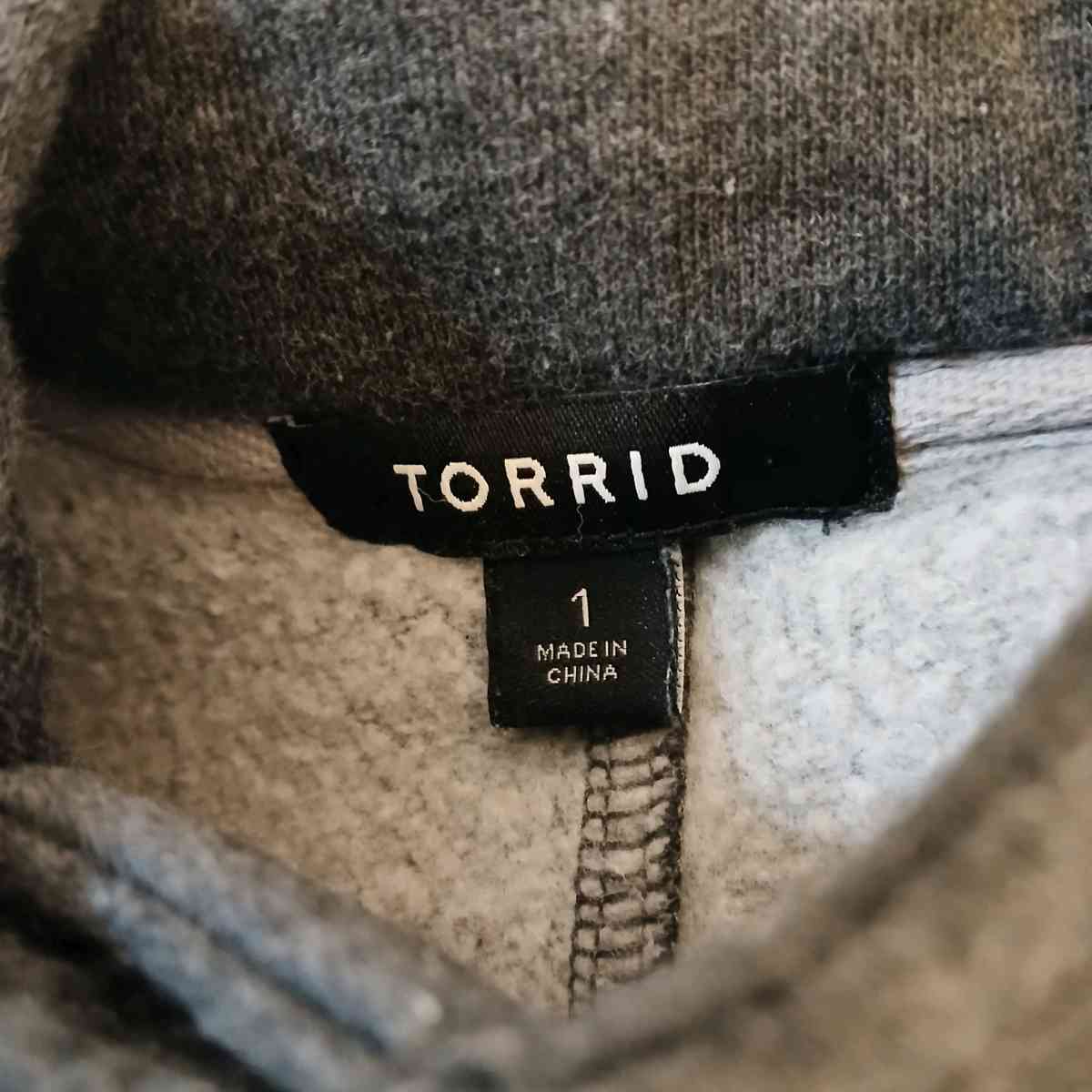Torrid Charcoal Hooded Knit Button Up Jacket for Women Size1 - Indianapolis, Indiana - FleaMarketBay