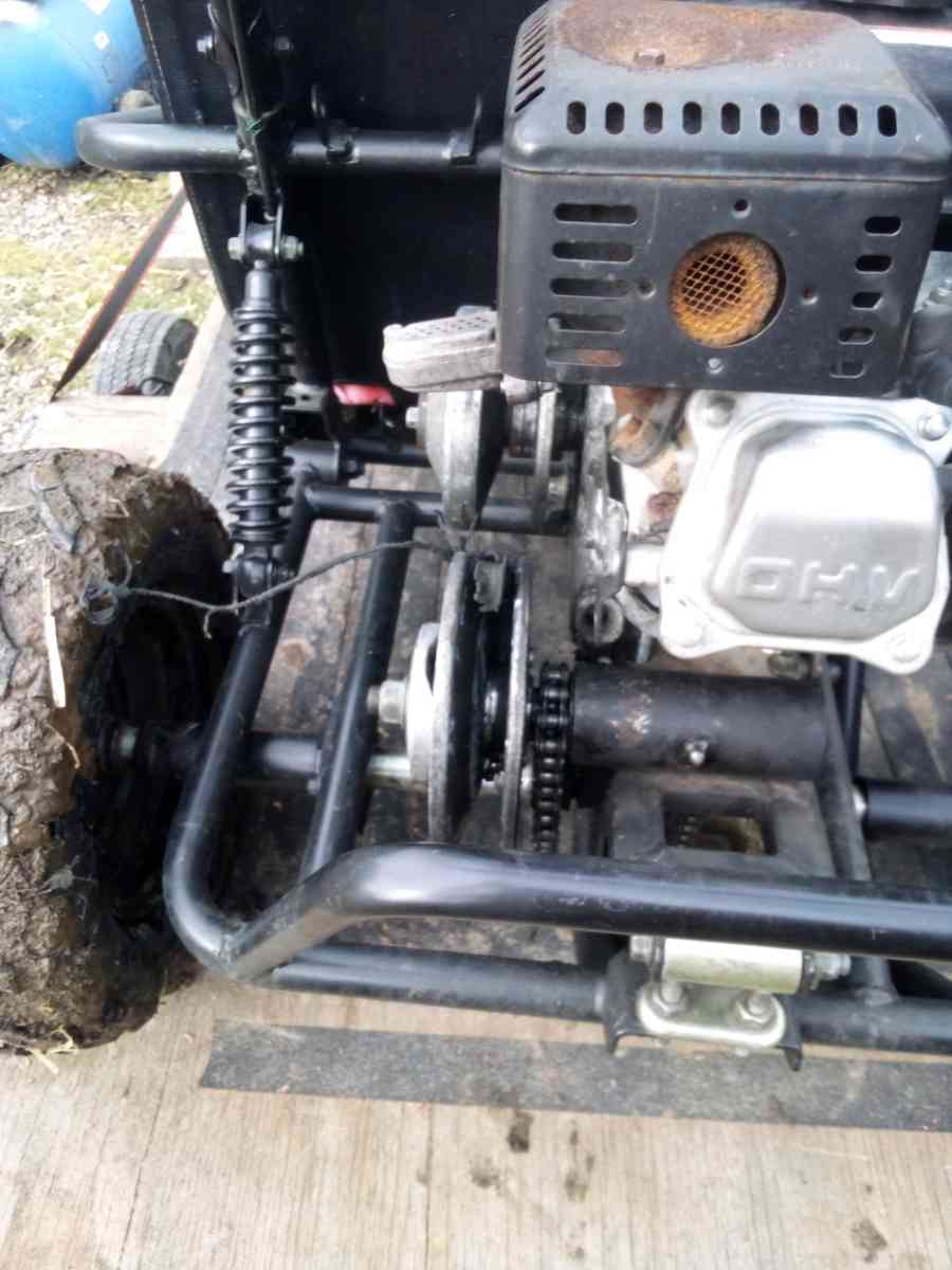 gokart like new run good all it need is a clutch belt - Achilles, Virginia - FleaMarketBay