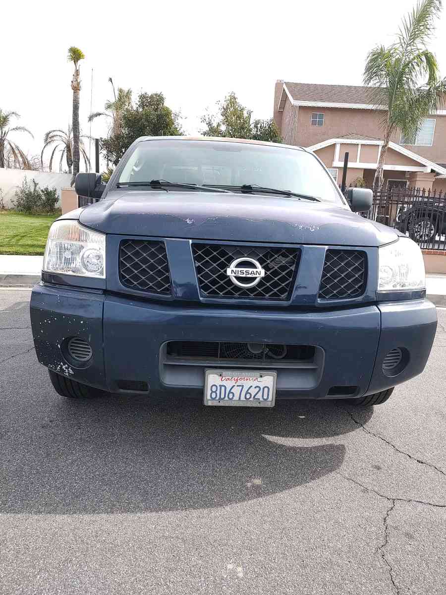 06 Nissan Titan - Bloomington, California