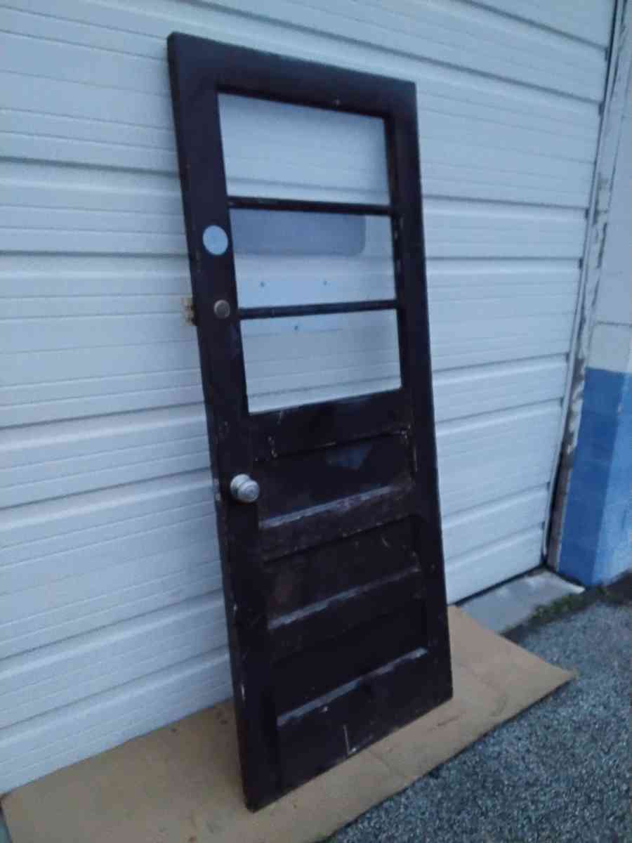 Nice Black 3 Light Solid Wood Door RH Swing Like New - Williamstown, New Jersey - FleaMarketBay