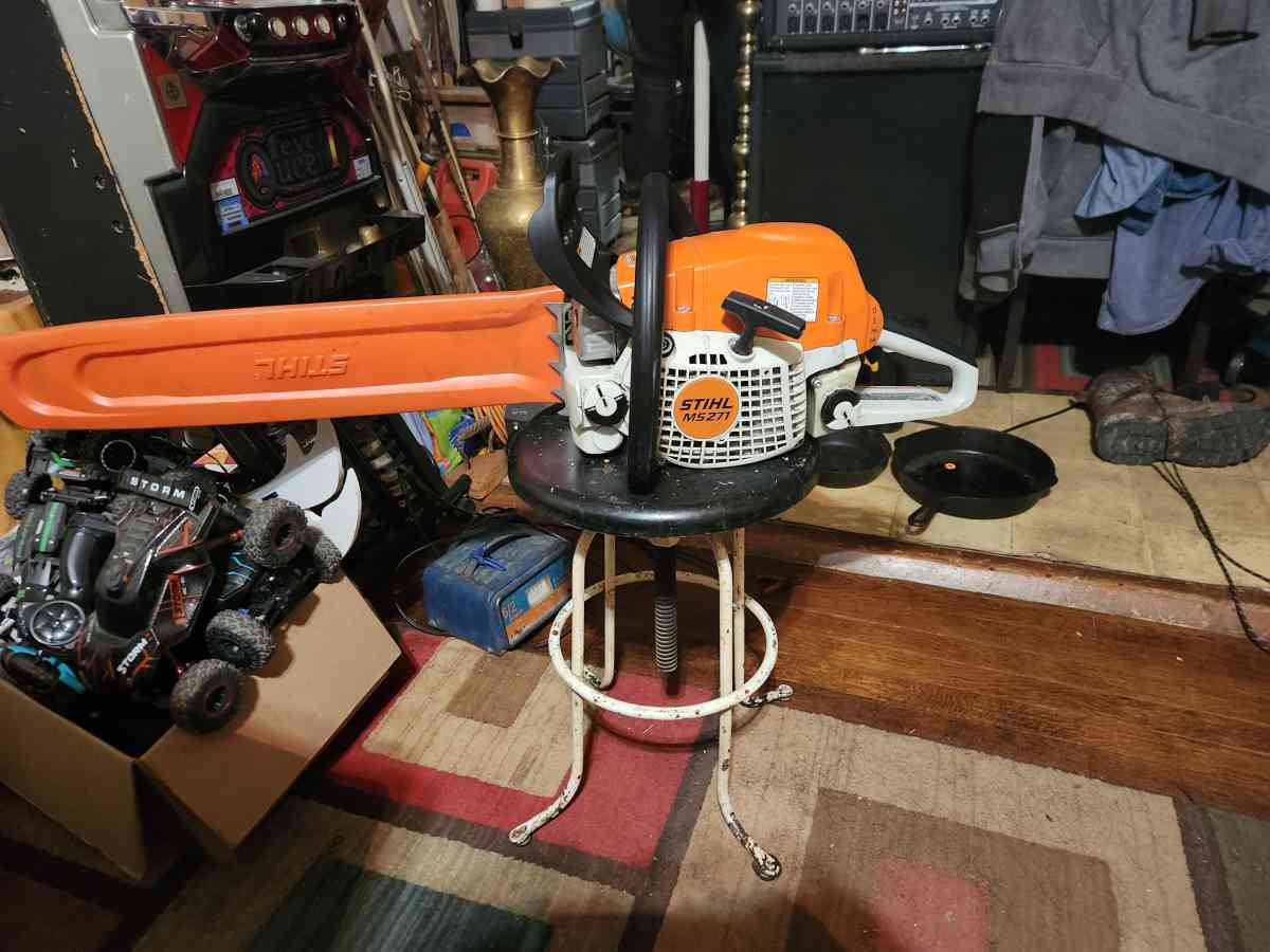 stihl MS271 - Bonham, Texas - FleaMarketBay