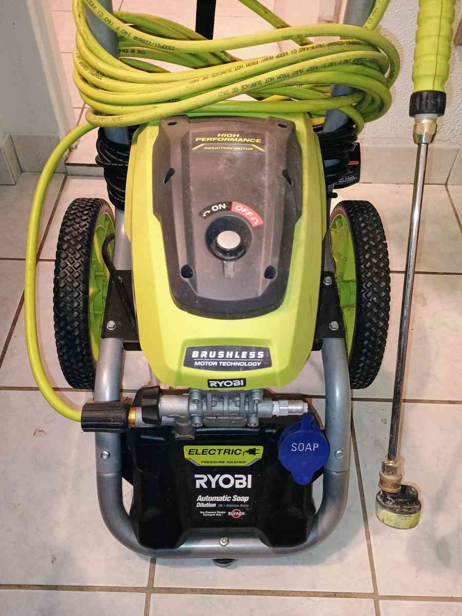Ryobi 2700 PSI Electric Power Washer - Rosedale, Maryland - FleaMarketBay