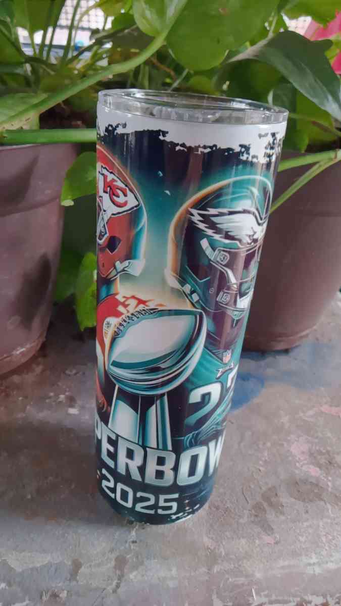 Philadelphia Eagles and the Kansas City chief Tumblr super b - Montclair, California - FleaMarketBay