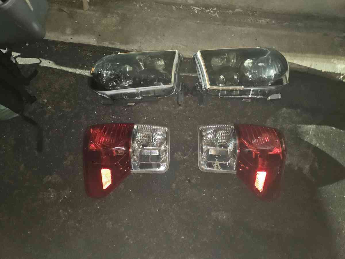 front and rear lights set 2012 toyota tundra - Fullerton, California