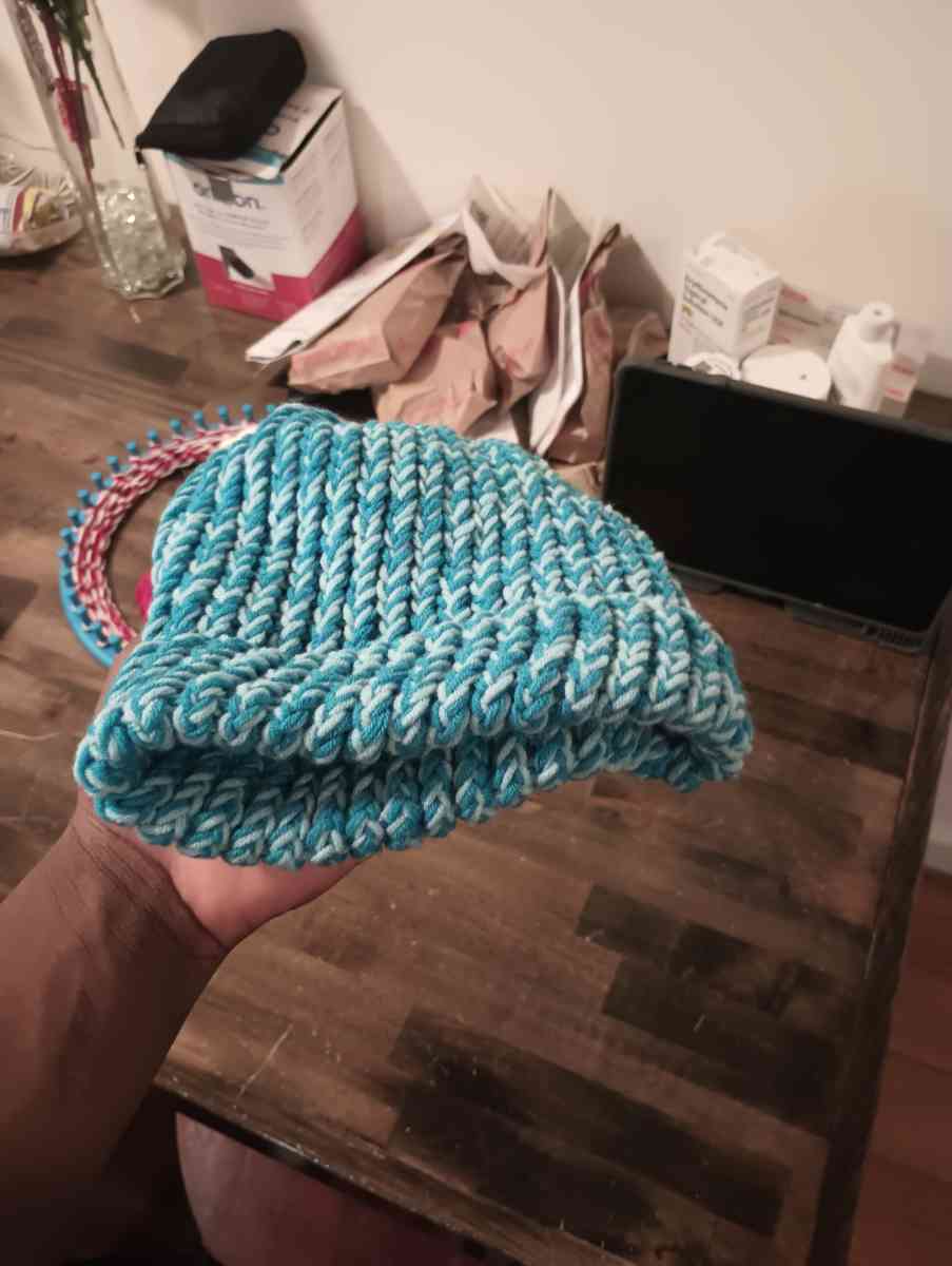 crochet hot for winter - Accord, New York - FleaMarketBay