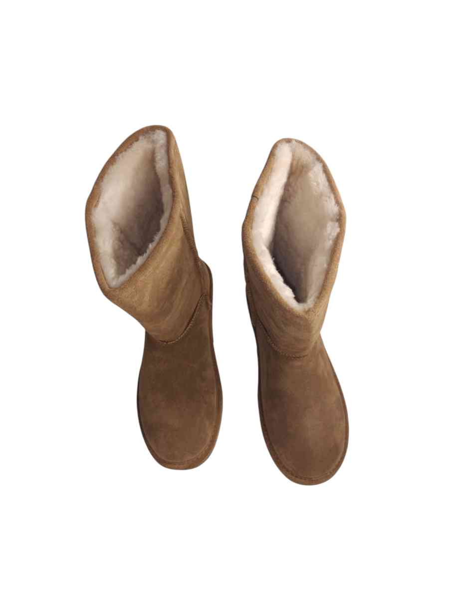 BEARPAW WOMENS BOOTS  ELLE TALL  US SIZE 10  BROWN - Philadelphia, Pennsylvania - FleaMarketBay