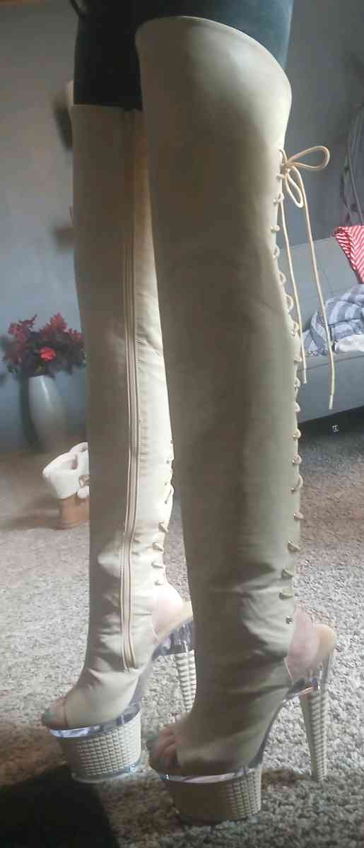 boots - Goddard, Kansas - FleaMarketBay